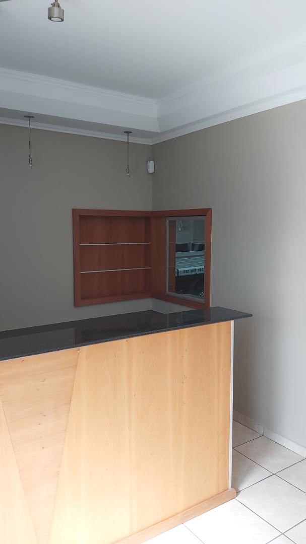 To Let commercial Property for Rent in Sidwell Eastern Cape